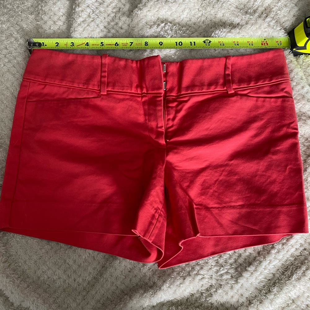Shorts - Picture 4 of 5